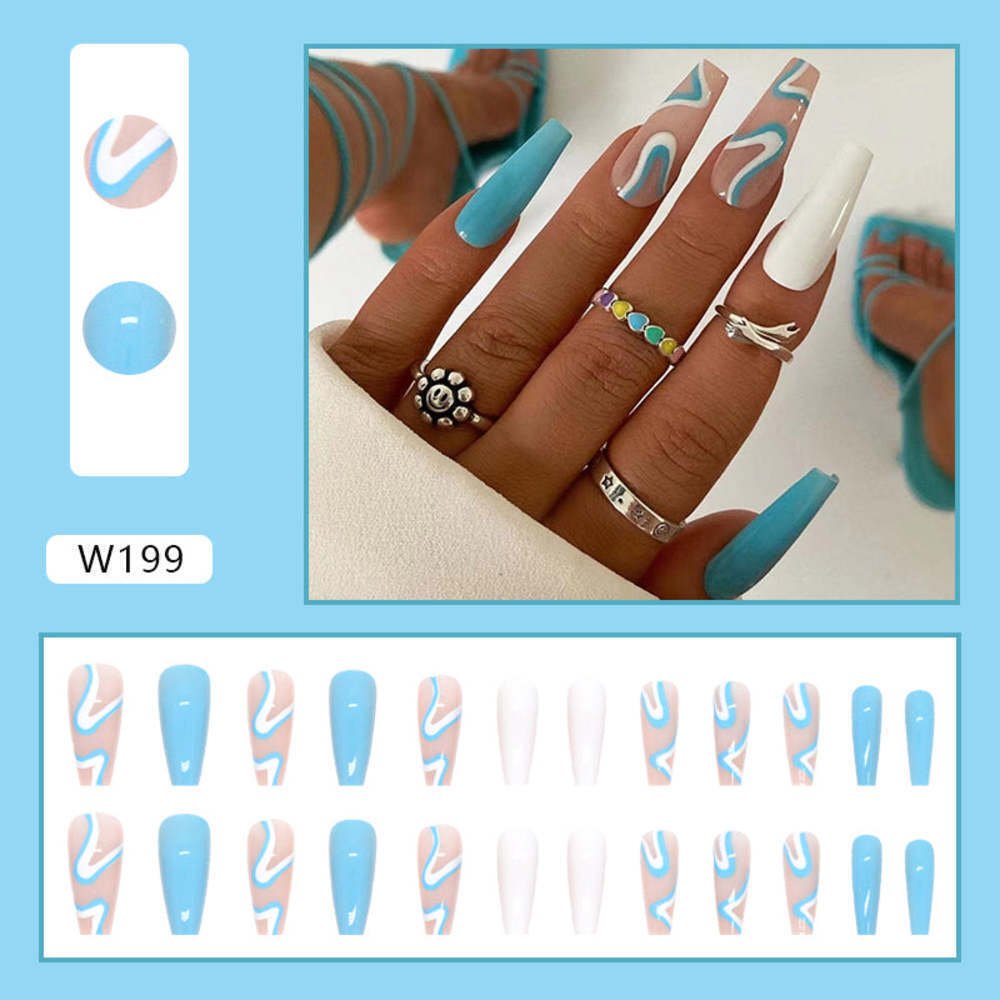 Riley Press On Nail Set